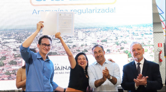 O Casa Legal isenta as famílias de taxas e custos cartoriais, além de prever outras medidas para facilitar a regularização de áreas urbanas